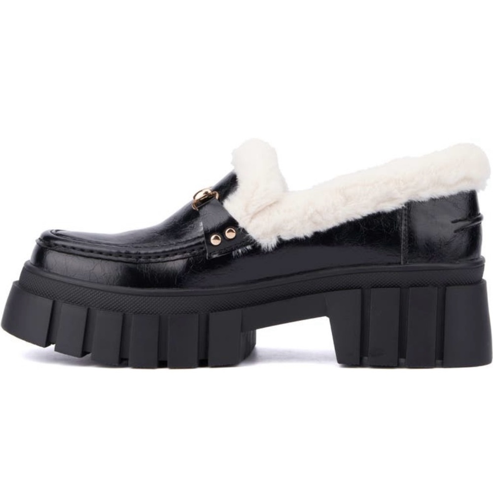 New York & Co Seraphina Faux Fur Trim Lug Sole Loafer